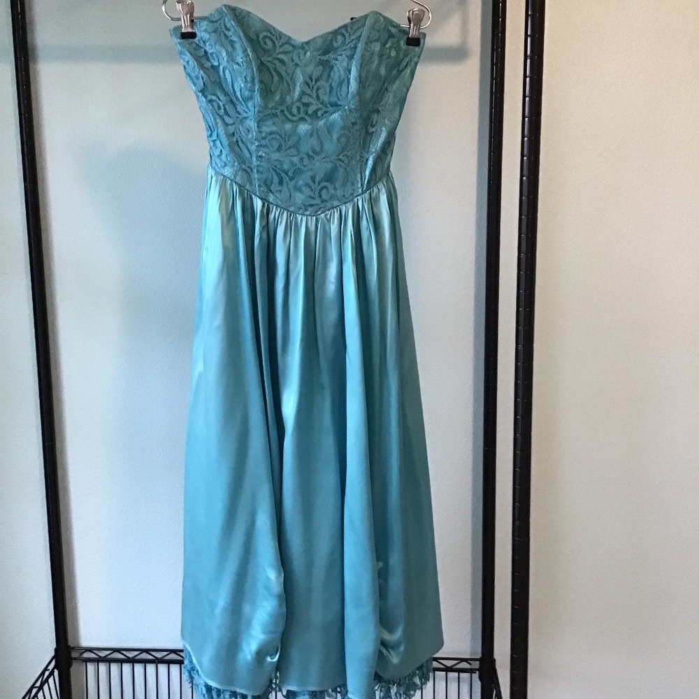 Zum Zum Brand 80's Vintage Aqua Prom Dress Label size 7